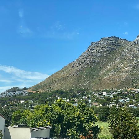 Cosy And Unique Family Retreat In Hout Bay Villa Cape Town Exterior photo