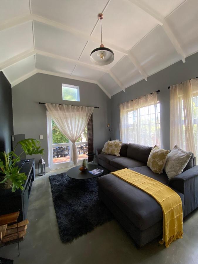 Cosy And Unique Family Retreat In Hout Bay Villa Cape Town Exterior photo